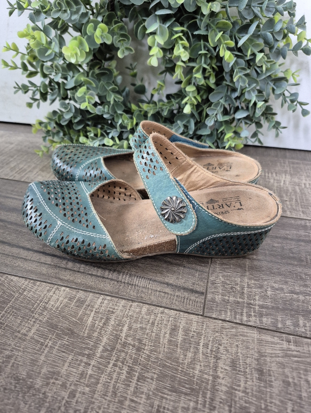 L'Artiste by Spring Step Spoorti Teal Leather Mary Jane Clog Size 36 US 5.5/6